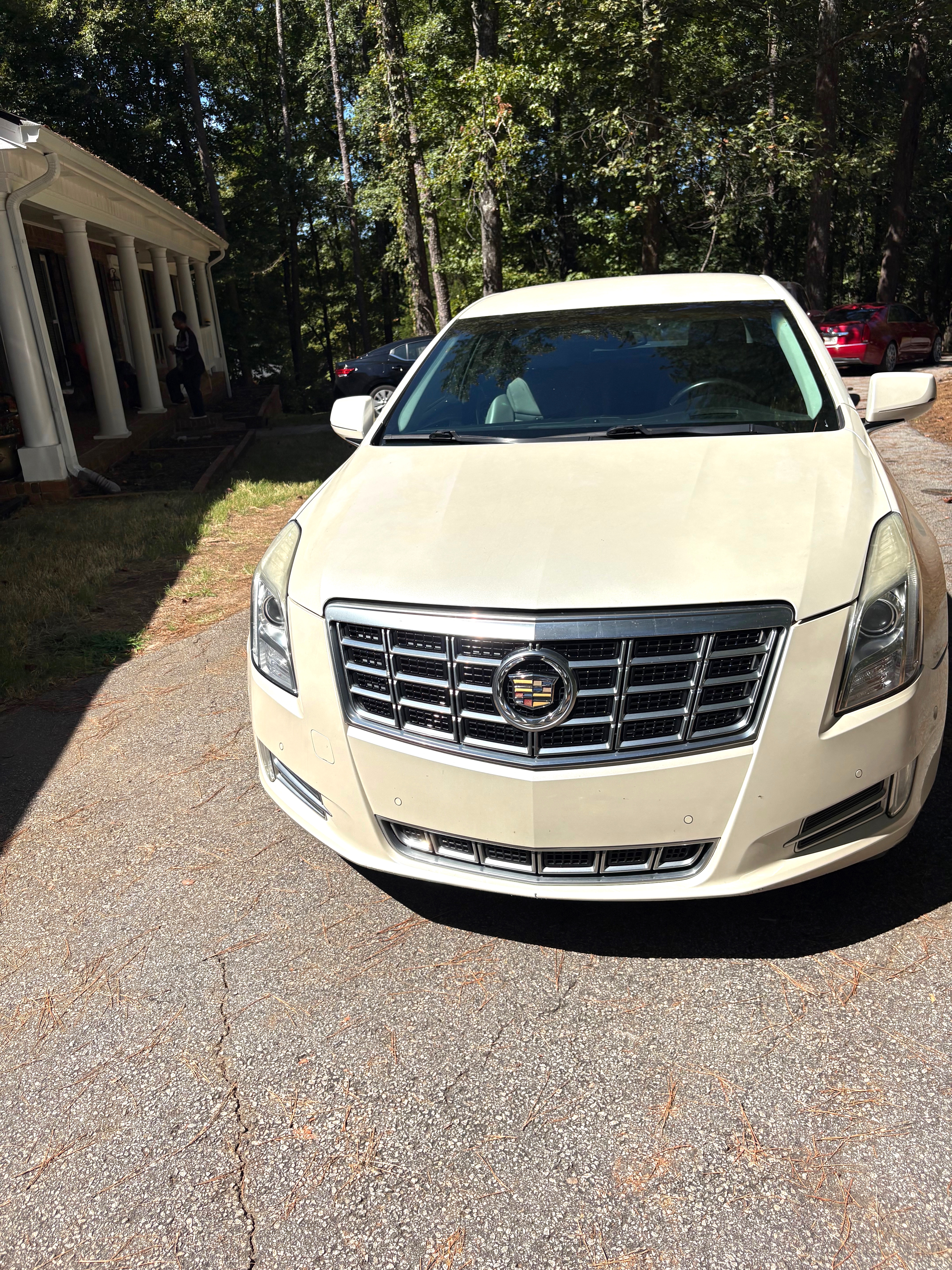 Used 2015 Cadillac XTS Premium FWD image 4