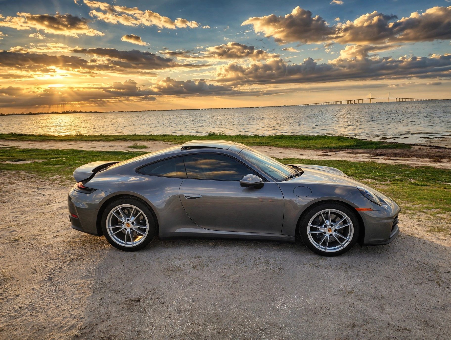 Used 2025 Porsche 911 Carrera RWD image 21