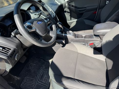 Used 2014 Ford Focus SE image 10