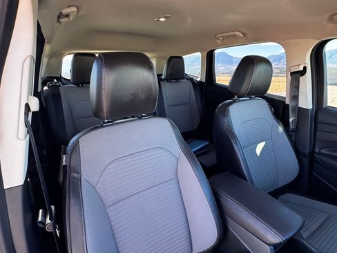 Used 2017 Ford Escape Titanium image 24