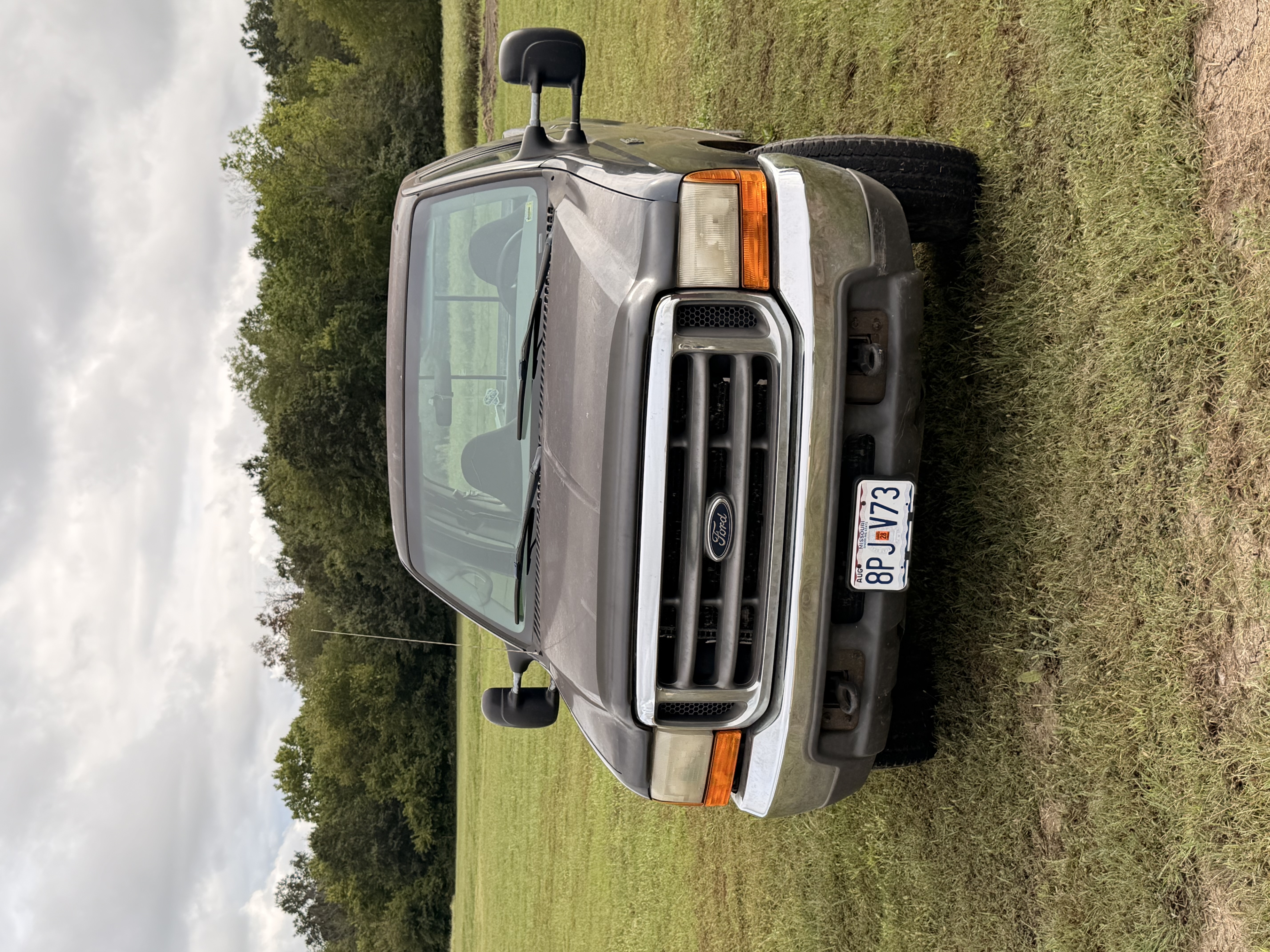 Used 2000 Ford F250 2WD SuperCab Super Duty image 1