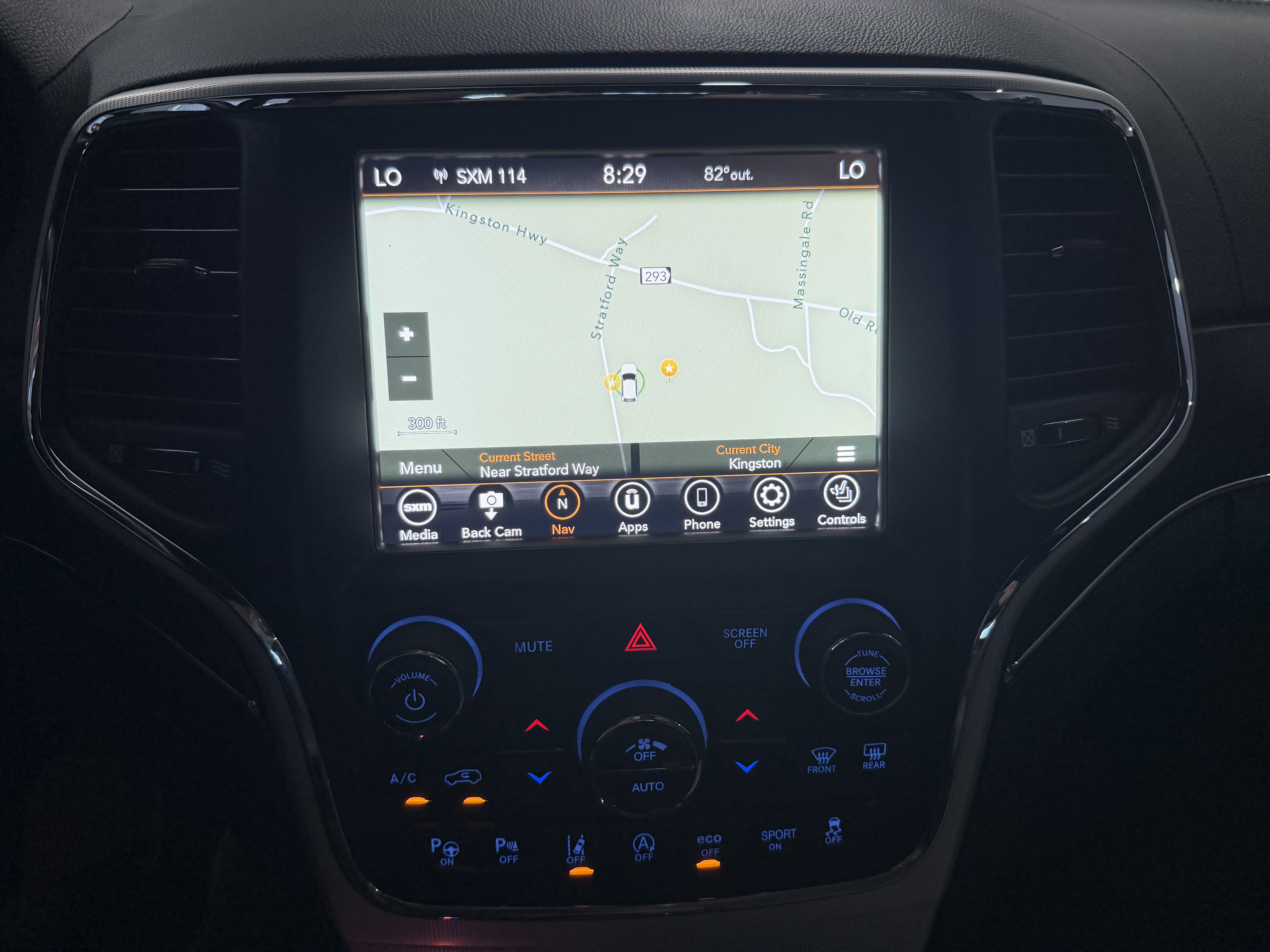 Used 2018 Jeep Grand Cherokee Limited RWD image 21