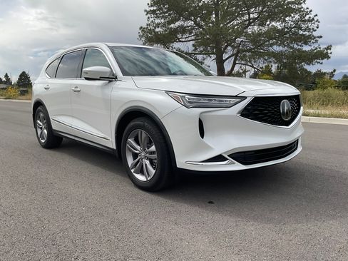 Used 2022 Acura MDX SH-AWD Sport Utility 4D image 9