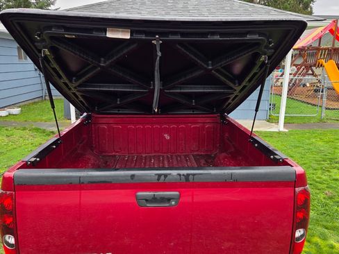 Used 2005 Chevrolet Colorado LS w/ Power Convenience Package image 8