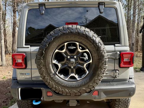 Used 2021 Jeep Wrangler Unlimited Rubicon 4xe w/ Steel Bumper Group image 11