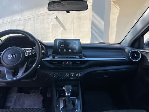 Used 2020 Kia Forte LXS image 6