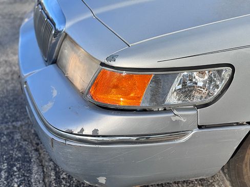 Used 1999 Mercury Grand Marquis GS image 16