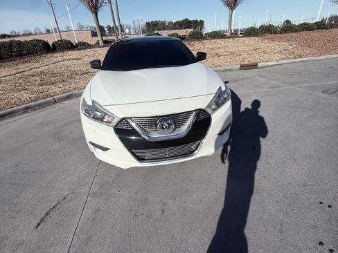 Used 2017 Nissan Maxima 3.5 SL image 9