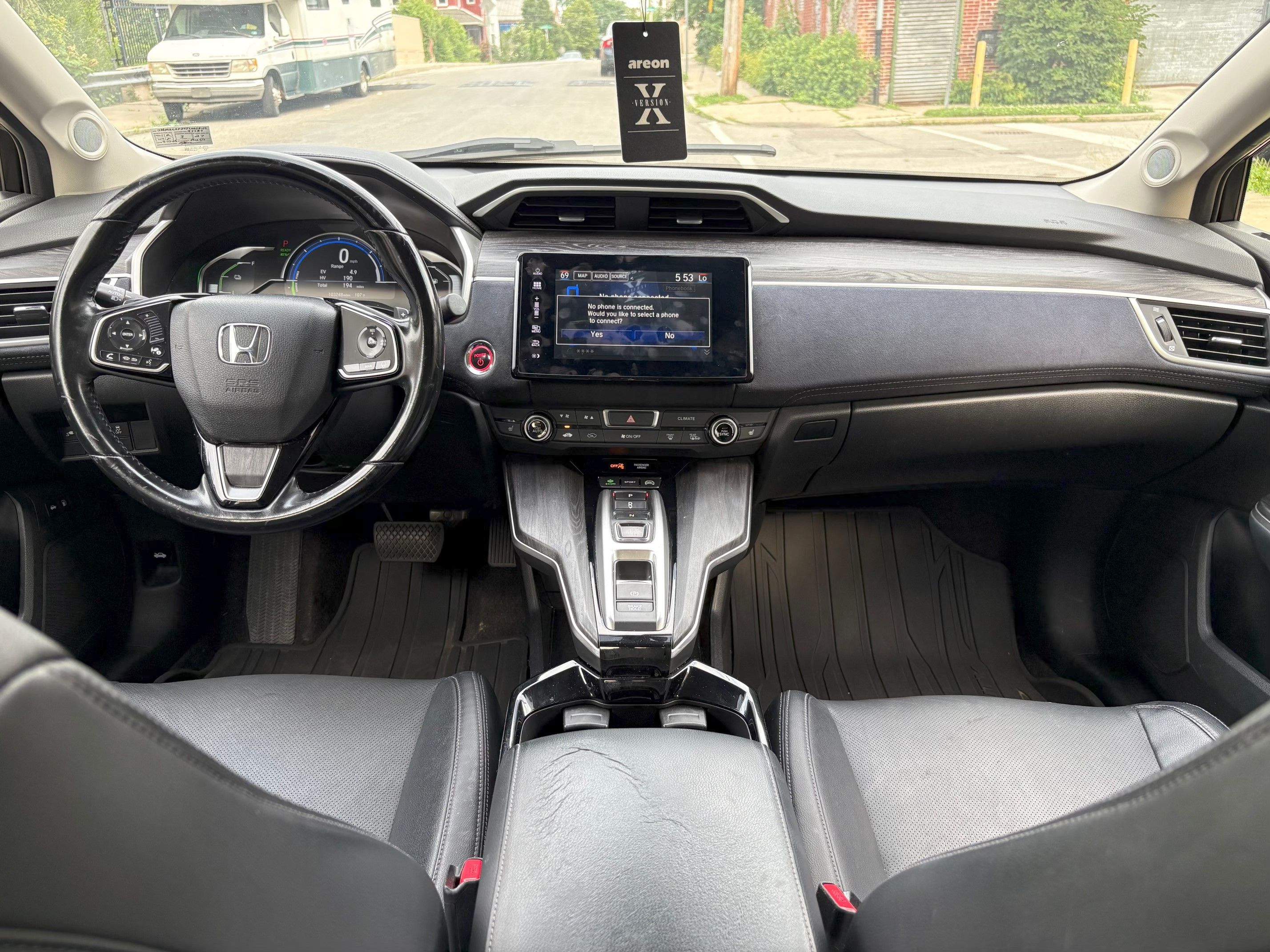 Used 2018 Honda Clarity Touring image 12