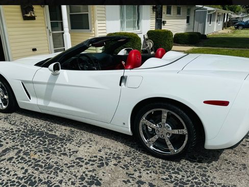 Used 2008 Chevrolet Corvette Convertible w/ Preferred Equipment Group image 8