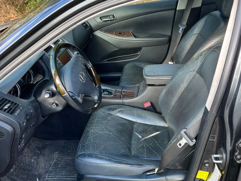 Used 2011 Lexus ES 350 image 9