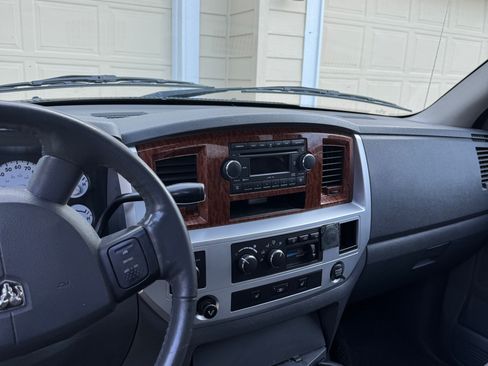 Used 2006 Dodge Ram 1500 Truck Laramie image 11
