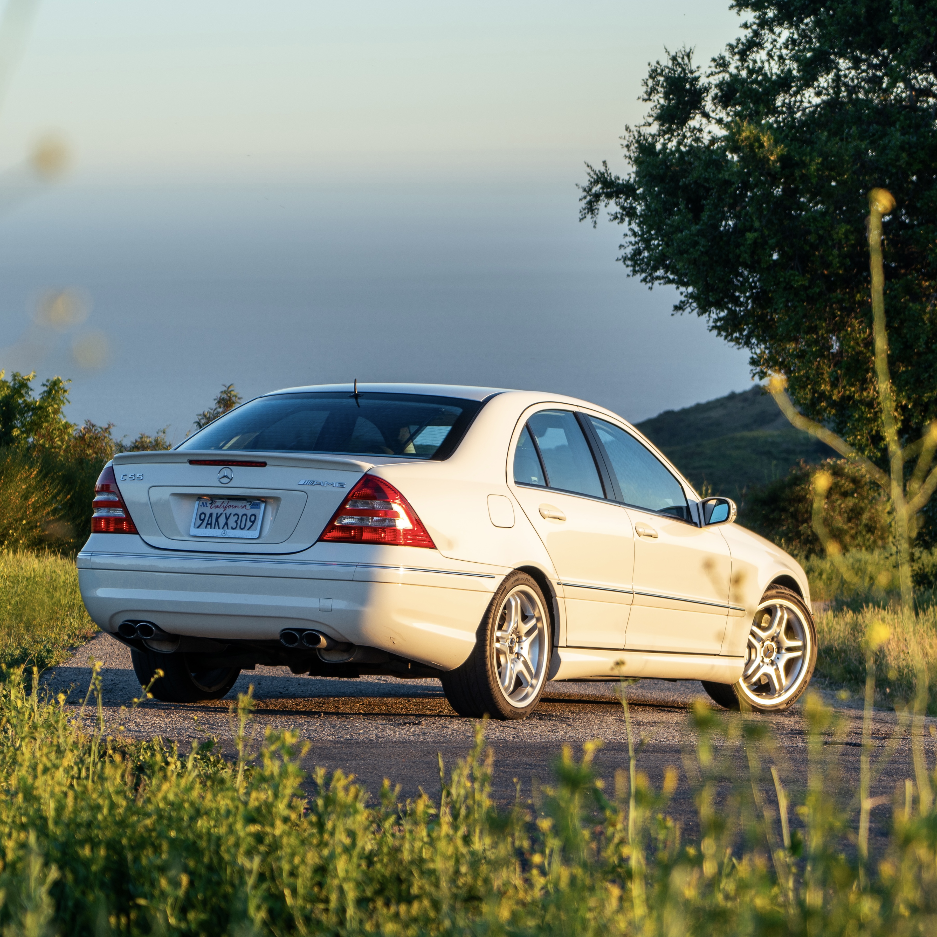 Used 2005 Mercedes-Benz C 55 AMG Sedan image 4