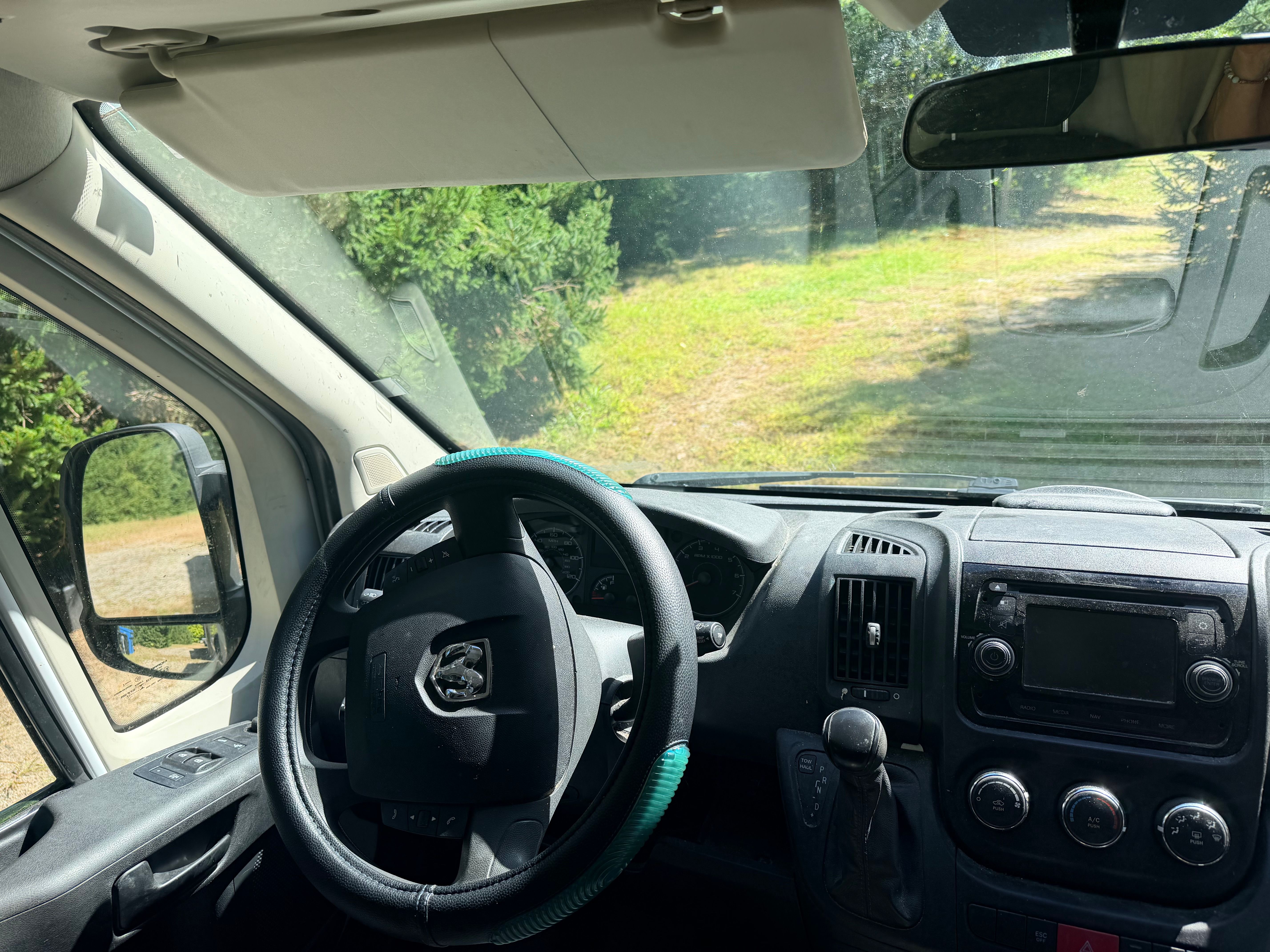 Used 2017 RAM ProMaster 2500 w/ Interior Convenience Group FWD image 11