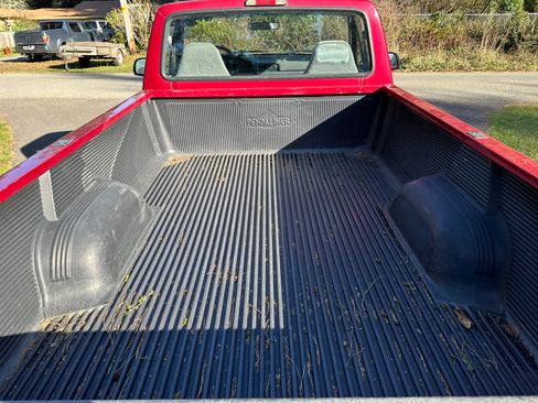 Used 1995 Ford F150 2WD Regular Cab image 6