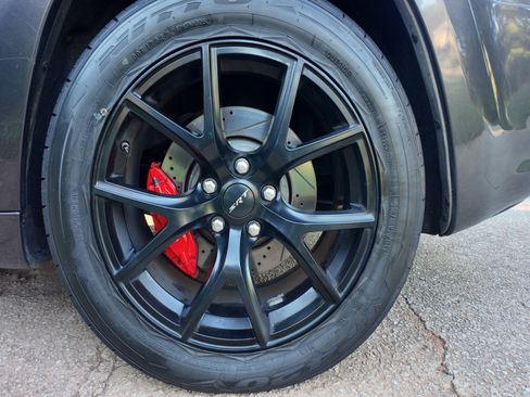 Used 2016 Jeep Grand Cherokee SRT AWD/4WD image 27