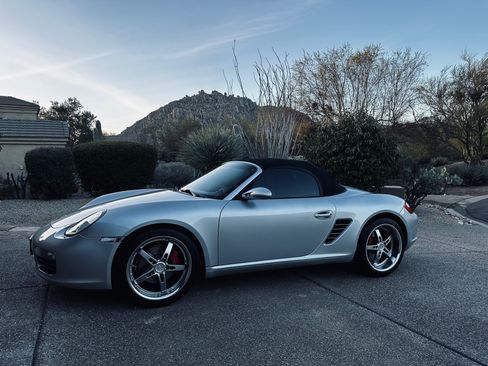 Used 2005 Porsche Boxster S image 4