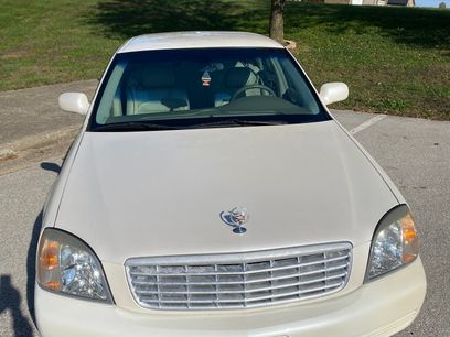 Used 2001 Cadillac De Ville Sedan w/ Comfort/Convenience Pkg