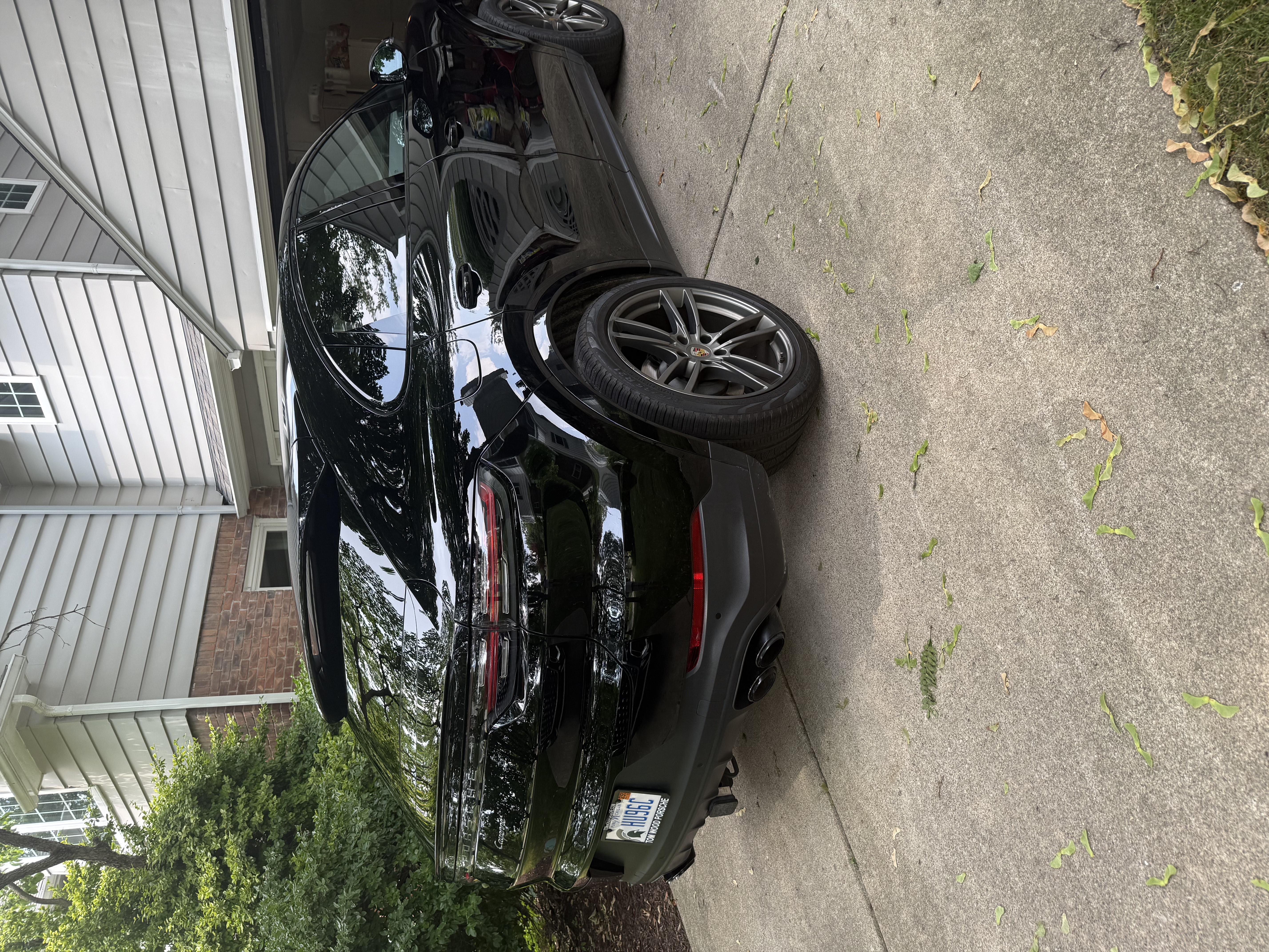 Used 2020 Porsche Cayenne AWD/4WD image 4