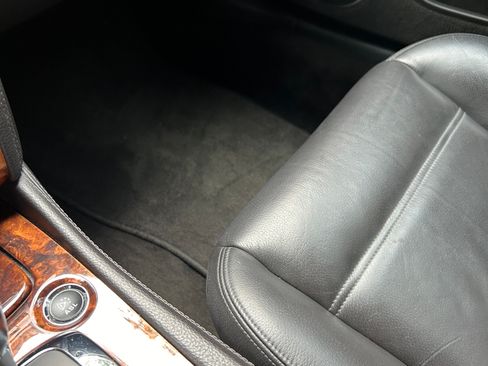Used 2008 Jaguar XKR R RWD image 11