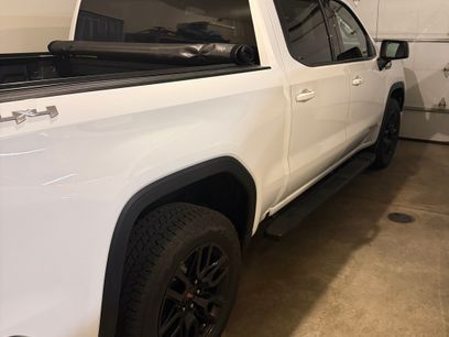 Used 2025 GMC Sierra 1500 Elevation
