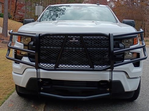 Used 2022 Chevrolet Silverado 1500 Custom image 6