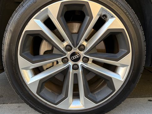 Used 2021 Audi Q3 2.0T Premium Plus w/ Premium Plus Package AWD/4WD image 12