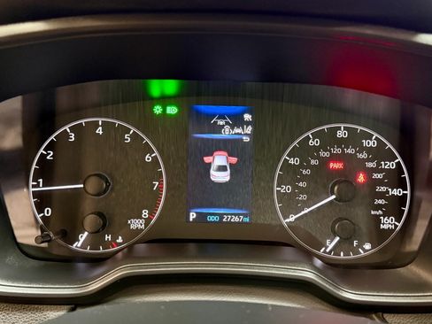 Used 2024 Toyota Corolla LE FWD image 28