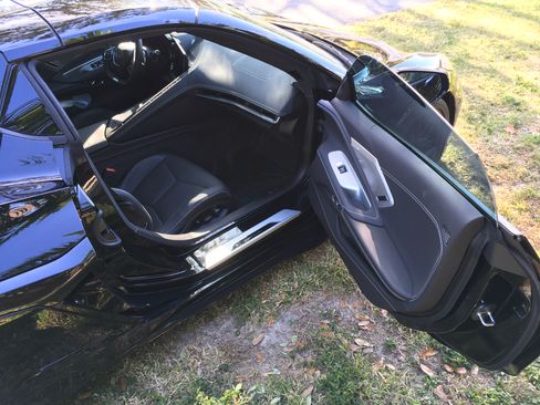 Used 2024 Chevrolet Corvette Z06 image 5