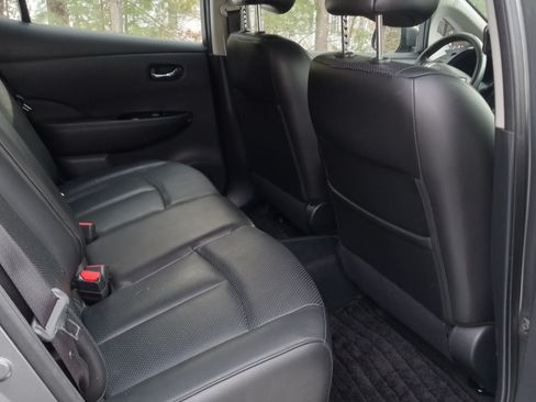Used 2014 Nissan Leaf SL w/ Premium Package image 13