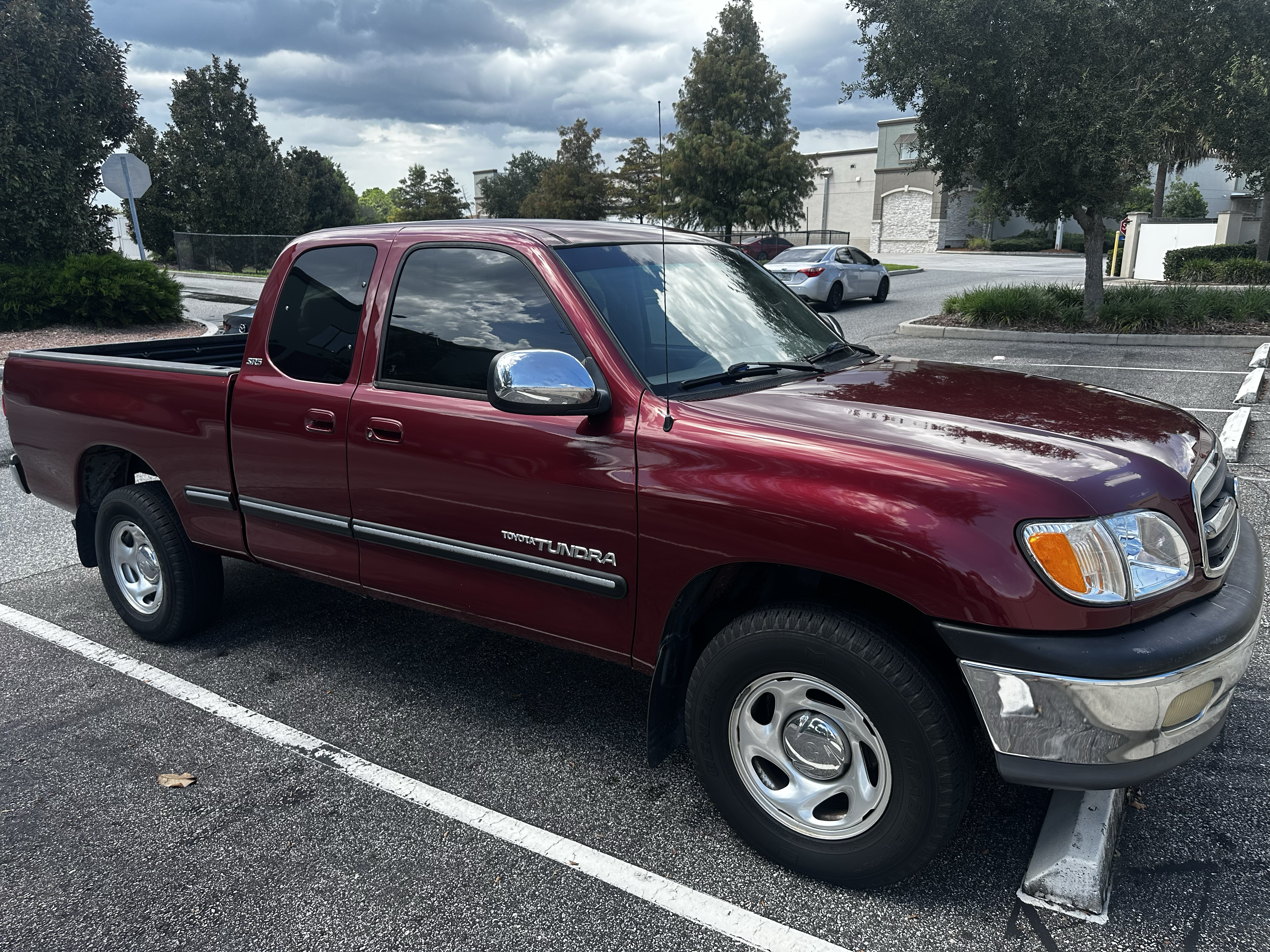 Used 2001 Toyota Tundra SR5 w/ Convenience Pkg RWD image 8