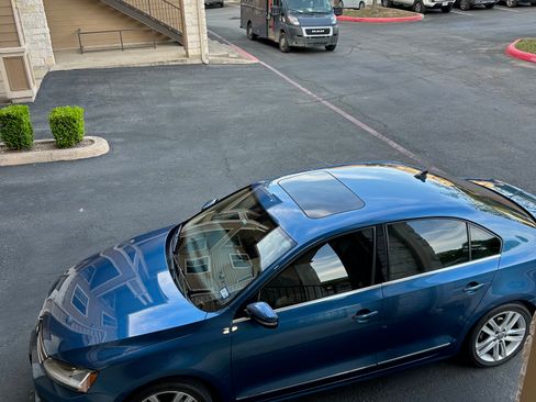 Used 2017 Volkswagen Jetta SEL image 10