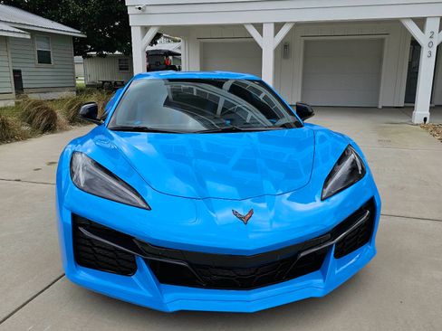 Used 2023 Chevrolet Corvette Z06 image 4