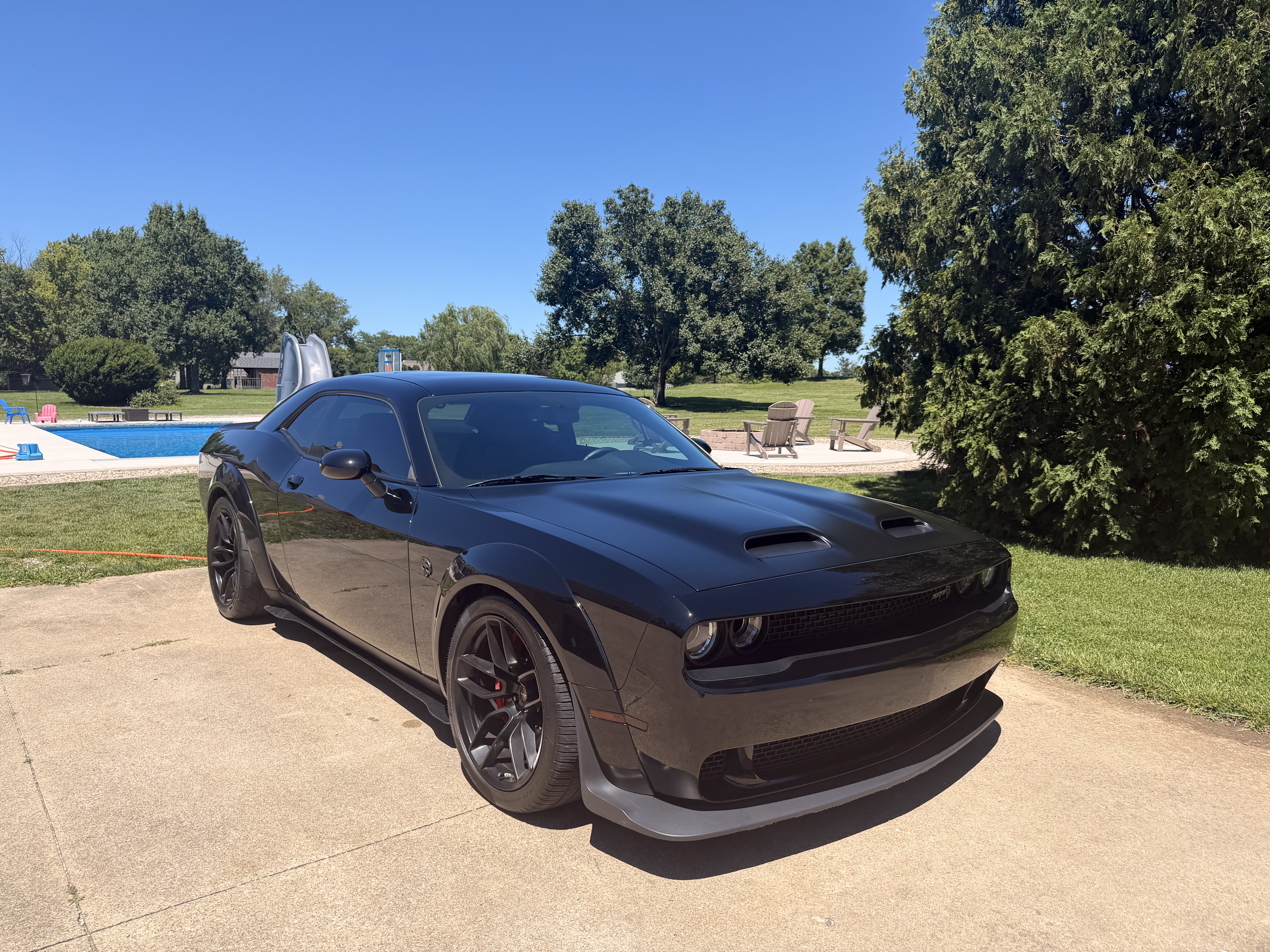Used 2019 Dodge Challenger SRT Hellcat Redeye RWD image 1