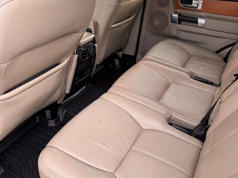 Used 2011 Land Rover LR4 HSE LUX AWD/4WD image 5