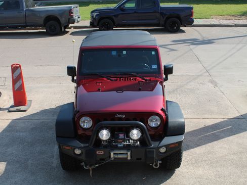 Used 2013 Jeep Wrangler Sport image 19