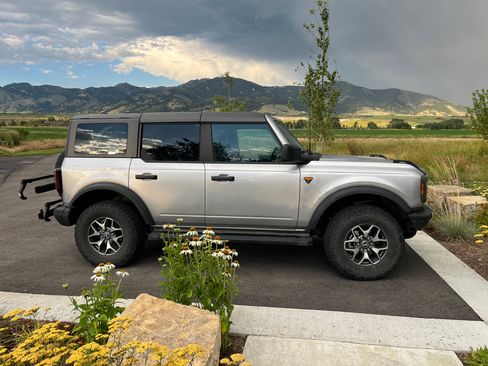 Used 2022 Ford Bronco Badlands AWD/4WD image 4