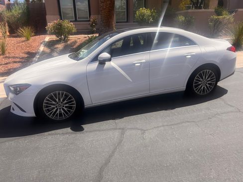 Used 2020 Mercedes-Benz CLA 250 image 1