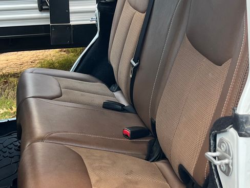 Used 2016 Jeep Wrangler Unlimited Sahara image 6