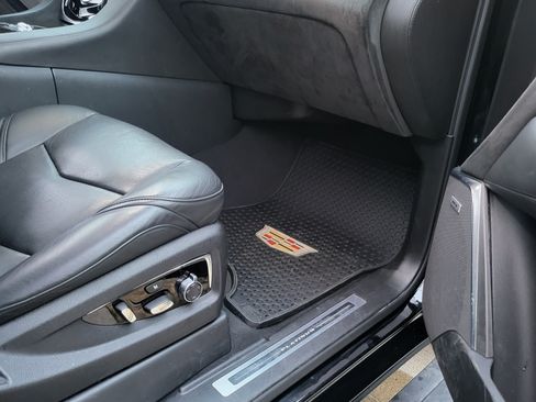 Used 2016 Cadillac Escalade ESV Platinum image 5