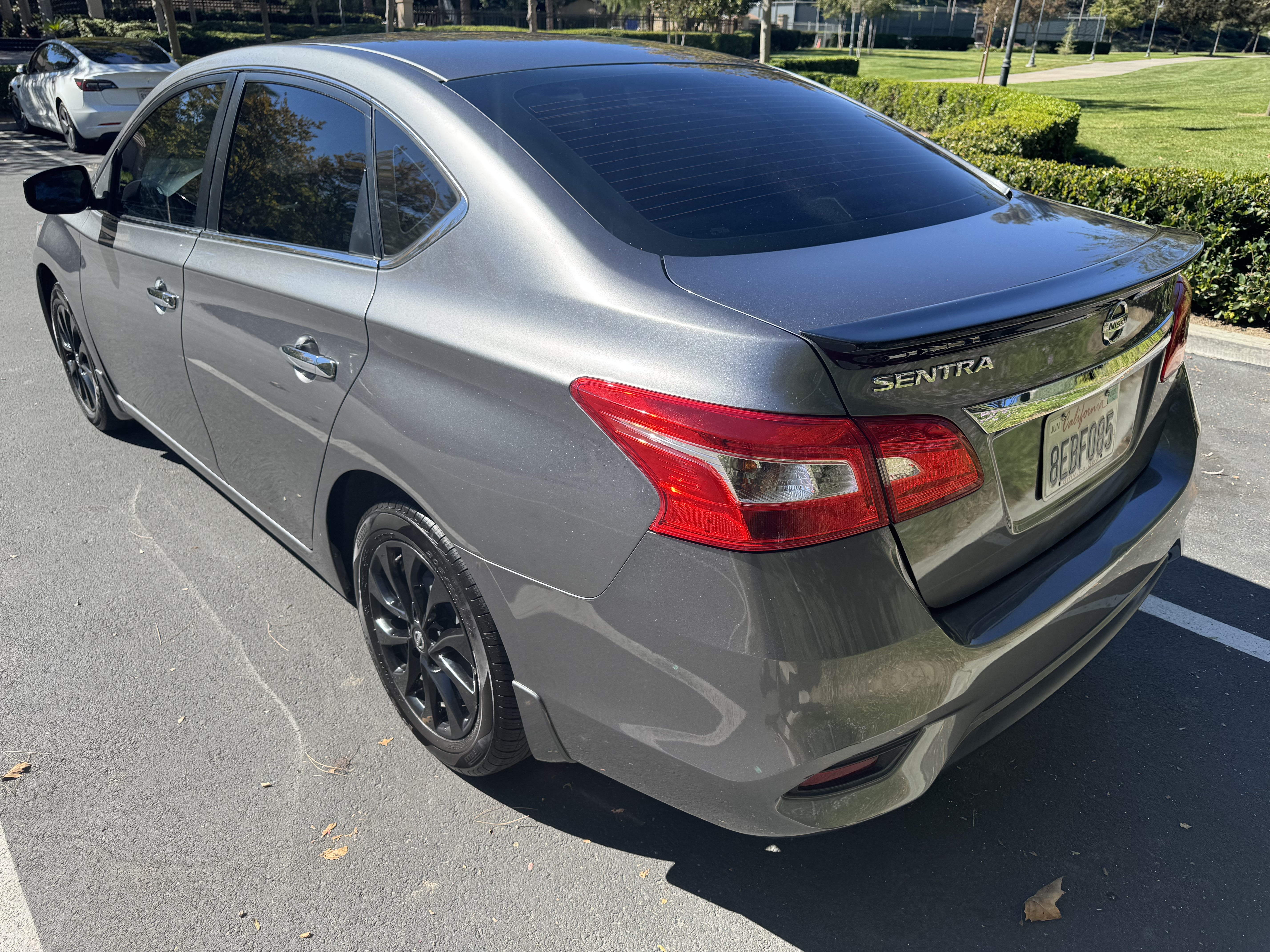 Used 2018 Nissan Sentra S w/ S Midnight Style Package FWD image 8