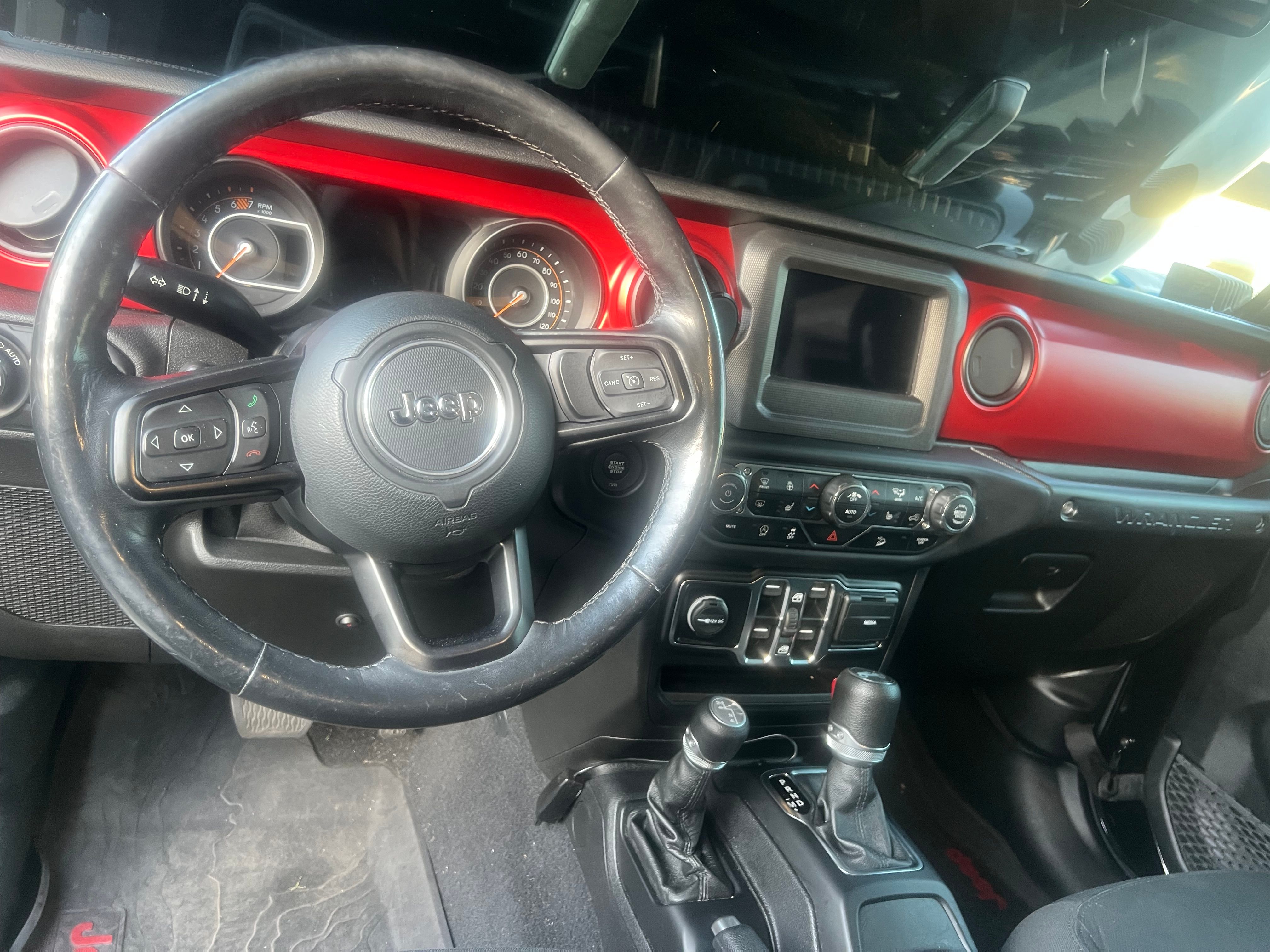 Used 2019 Jeep Wrangler Unlimited Sport S AWD/4WD image 12