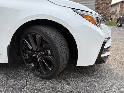 Used 2023 Toyota Corolla SE w/ SE Package FWD image 20