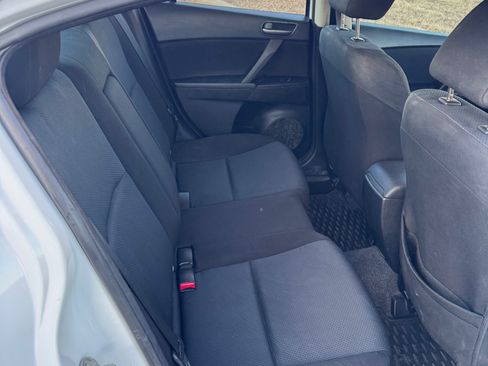 Used 2011 MAZDA MAZDA3 i Touring image 21