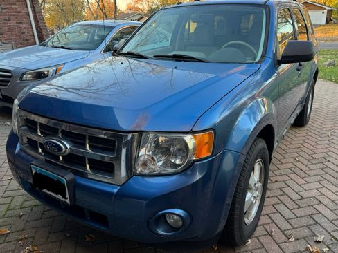 Used 2010 Ford Escape XLT image 5