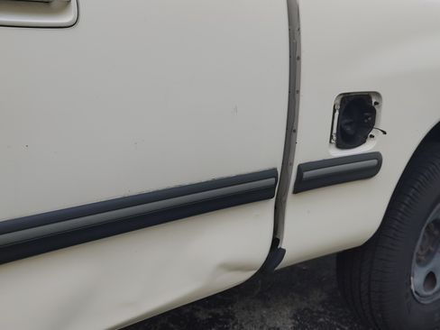 Used 2002 Toyota Tundra SR5 RWD image 12
