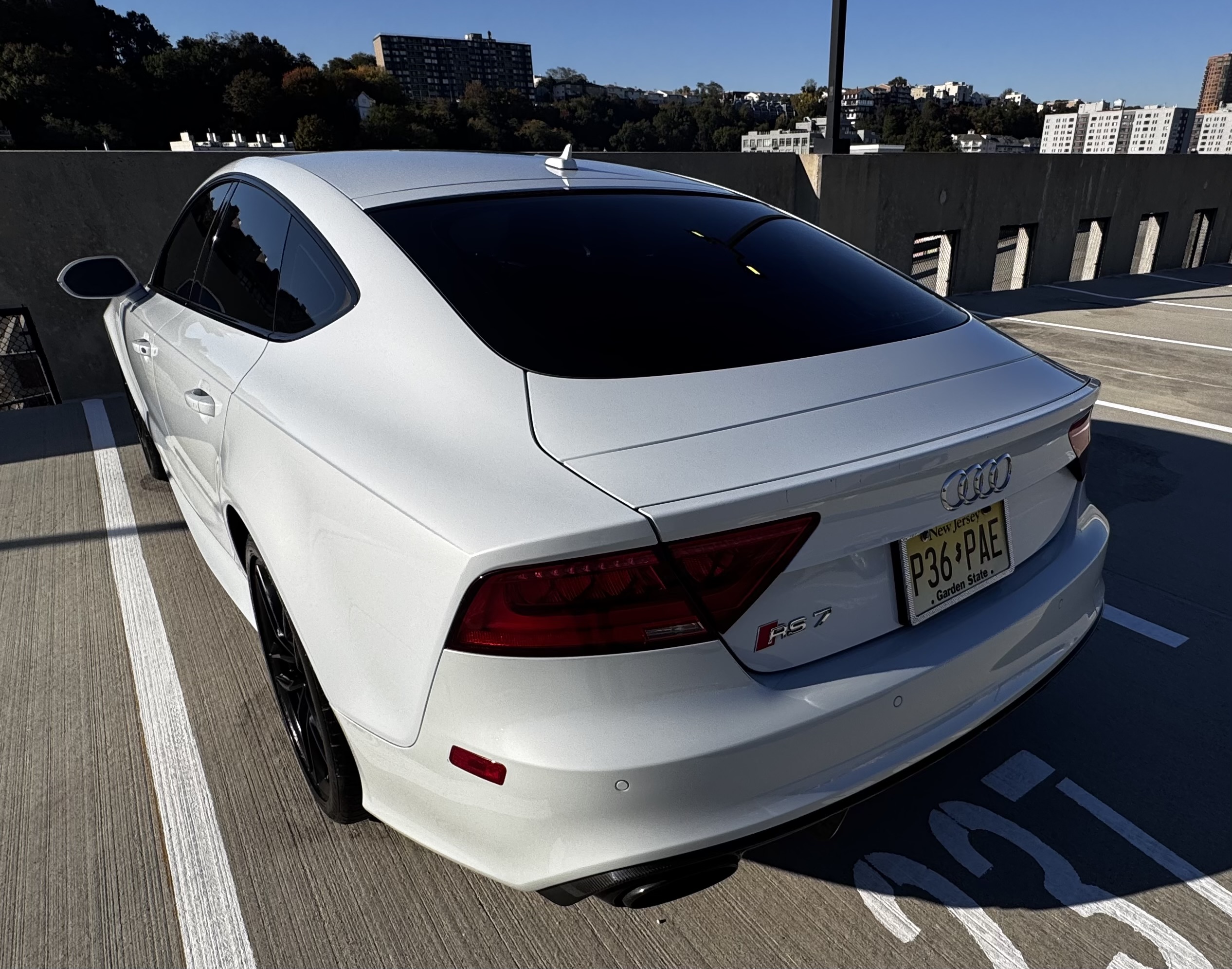 Used 2014 Audi RS 7 Prestige AWD/4WD image 4
