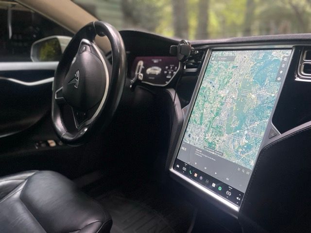 Used 2015 Tesla Model S 85D AWD/4WD image 19