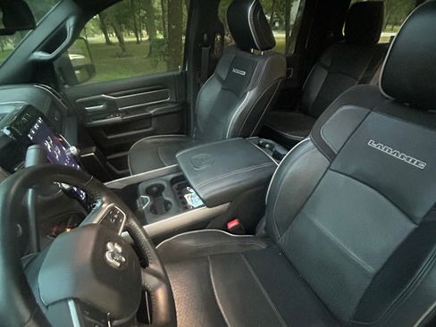 Used 2024 RAM 2500 Laramie w/ Night Edition AWD/4WD image 11