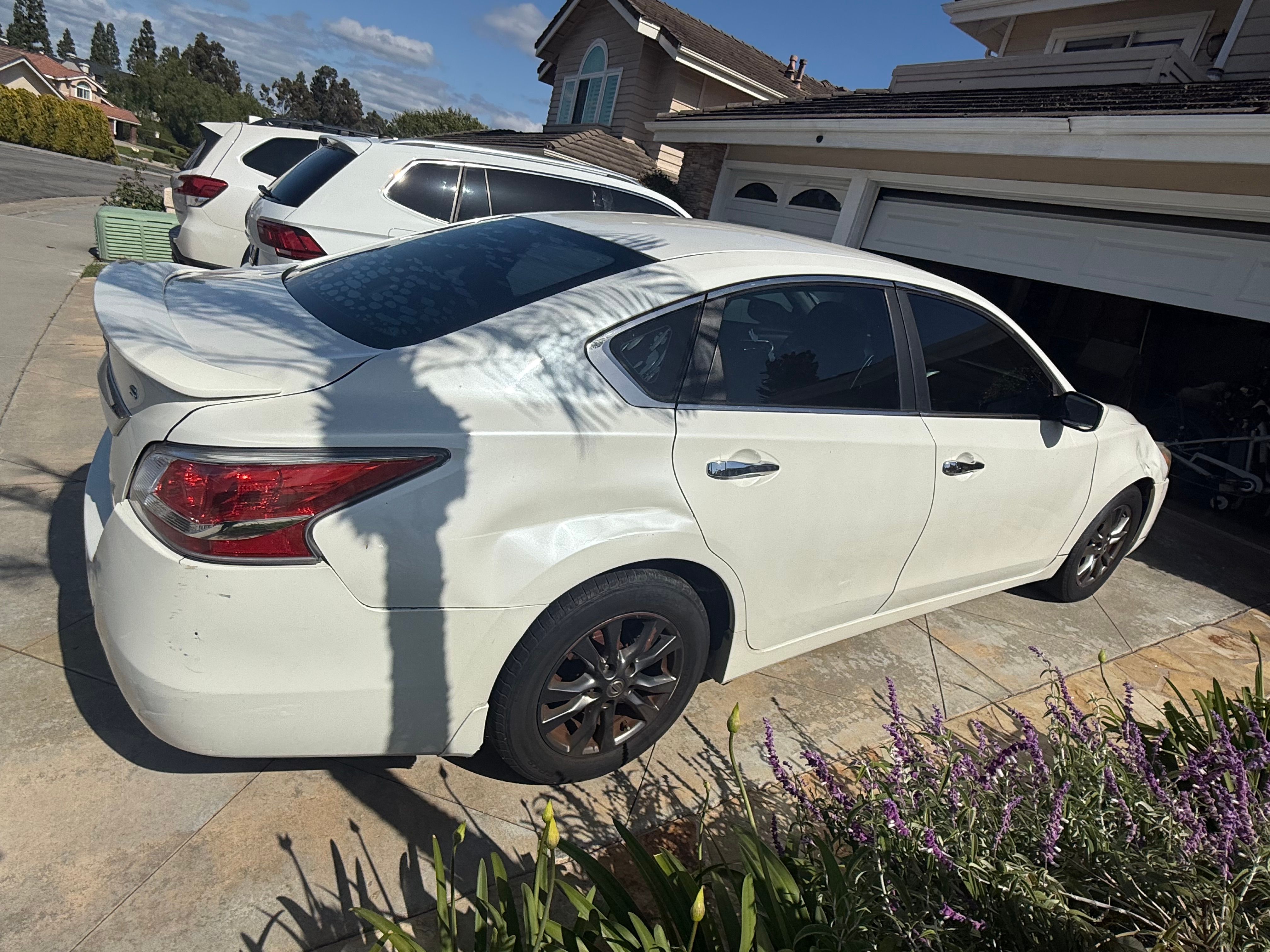Used 2015 Nissan Altima 2.5 S w/ Sport Value Package FWD image 4